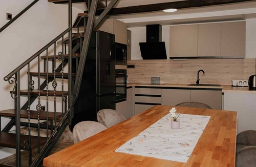 Ribnik House | Three Bedroom Holiday Home with Sauna and Hot-Tub
