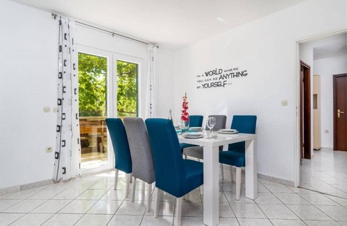 Primorski Dolac House | Three Bedroom Holiday Home with Private Pool