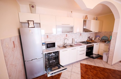 Starigrad Apartment | Three bedroom apartment with terrace and sea view Kozjača, Paklenica (A-25456-a)