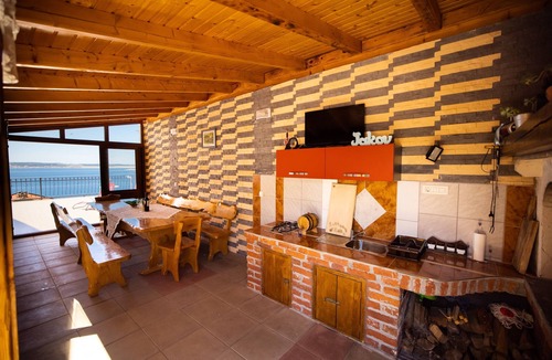 Starigrad Apartment | Three bedroom apartment with terrace and sea view Kozjača, Paklenica (A-25456-a)