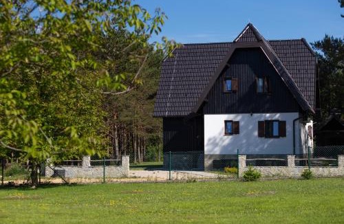 Rudanovac Apartment | Timber valley