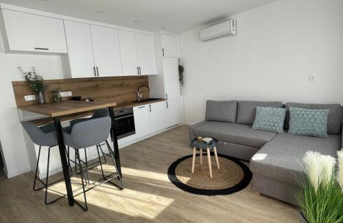 Tijesno Apartment | Tisno Central Apartments 2