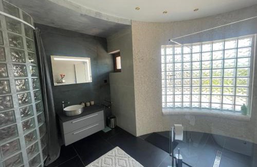 Karlovac Apartment | Tona - Miran apartman - Parking - Samostalna prijava