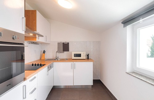 Krk Apartment | Top floor Apartment LiJan °4 with Heated Pool & sea view