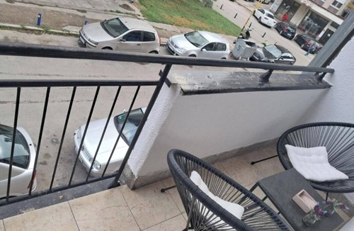 Tuzla Apartment | TOP lokacija! 5 minuta od centra. Dvosoban apartman + parking uključen