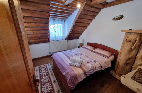 Dambovicioara Ski Chalet | Total Relaxation at the Cabin Non Nobis.,6 Rooms,Hot Tub and Pure Nature