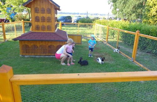 Banovci House | Tourist Farm Šalamun