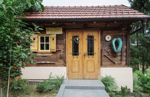 Koranski Brijeg House | Traditional houses Korana river