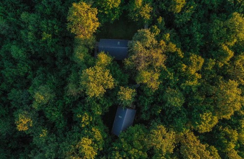 Slunj Cabin | Tree Elements retreat - Treehouse Earth