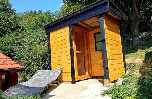 Breznicki Hum House | Tri breze