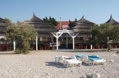 Tribunj Hotel | Tribunia Beach Hotel