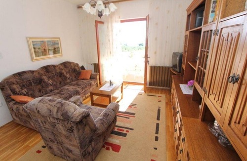 Sveti Filip i Jakov Apartment | Two bedroom apartment with balcony and sea view Sveti Filip i Jakov, Biograd (A-19436-a)