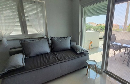 Sveti Filip i Jakov Apartment | Two bedroom apartment with terrace Sveti Filip i Jakov, Biograd (A-20967-a)