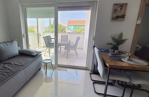 Sveti Filip i Jakov Apartment | Two bedroom apartment with terrace Sveti Filip i Jakov, Biograd (A-20967-a)