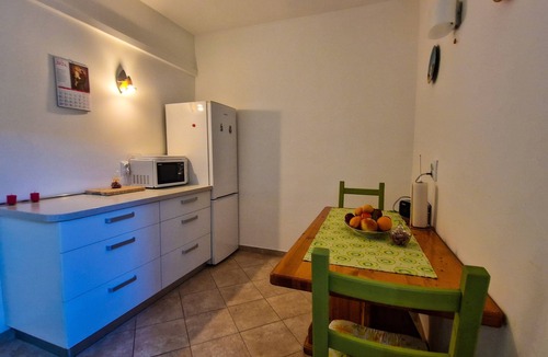 Kastel Novi Apartment | Two bedroom apartment with terrace and sea view Kaštel Novi, Kaštela (A-20607-a)