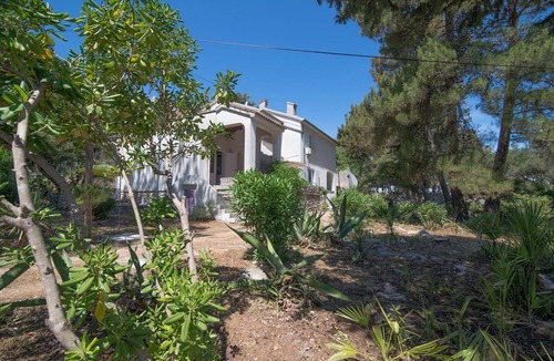 Veli Losinj Apartment | Two bedroom apartment with terrace Veli Lošinj, Lošinj (A-19700-c)