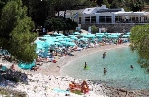 Cove Murtar Apartment | Two bedroom apartment with terrace and sea view Mali Lošinj, Lošinj (A-2500-a)