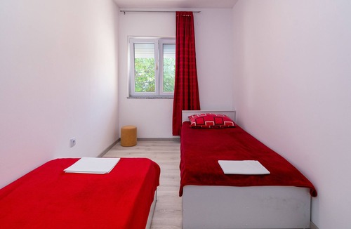 Klenovica Apartment | Two bedroom apartment with terrace and sea view Klenovica, Novi Vinodolski (A-5557-c)