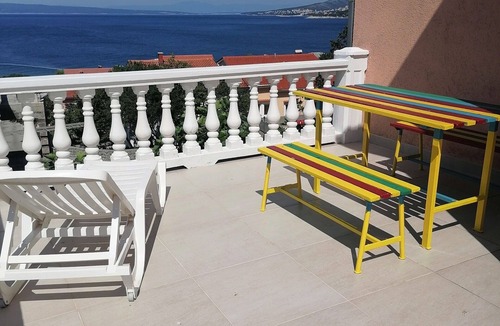 Klenovica Apartment | Two bedroom apartment with terrace and sea view Klenovica, Novi Vinodolski (A-11559-b)