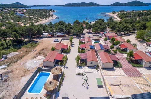 Drage Apartment | Two bedroom apartment with terrace and sea view Drage, Biograd (A-17819-d)