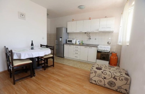 Primosten Apartment | Two-bedroom apartment with balcony
