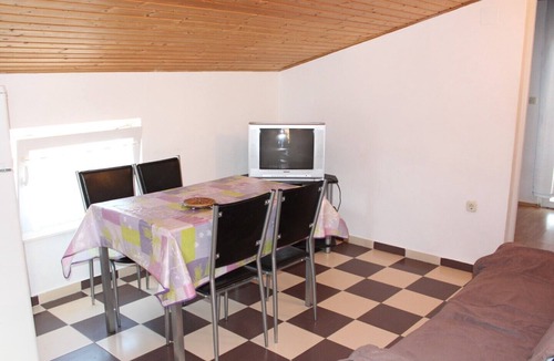 Primosten Apartment | Two-bedroom apartment with sea view