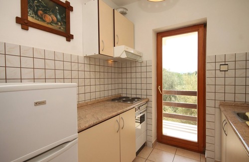 Kukljica Apartment | Two bedroom apartment near beach Cove Kunčabok, Ugljan (A-8255-b)