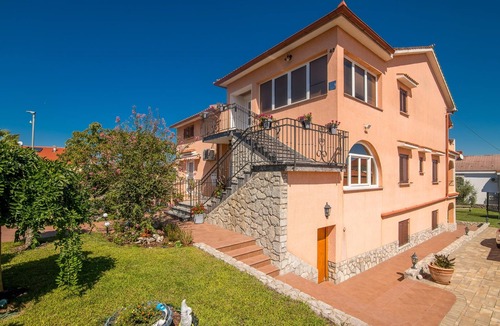 Porat Apartment | Two bedroom apartment with terrace Porat, Krk (A-19344-b)