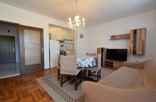 Bogovici Apartment | Two bedroom apartment with terrace Malinska, Krk (A-20381-b)