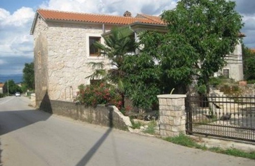Gabonjin Apartment | Two bedroom apartment with terrace Gabonjin, Krk (A-23523-a)