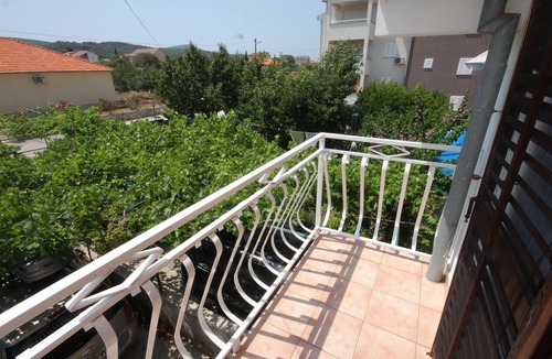 Nevidane Apartment | Two bedroom apartment near beach Neviđane, Pašman (A-325-a)