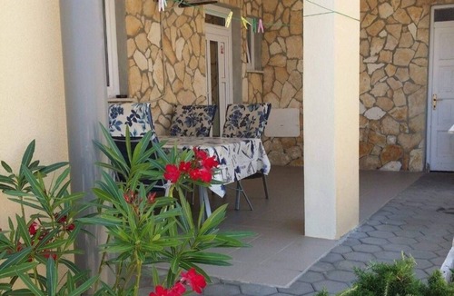 Nevidane Apartment | Two bedroom apartment with terrace and sea view Neviđane, Pašman (A-8453-a)