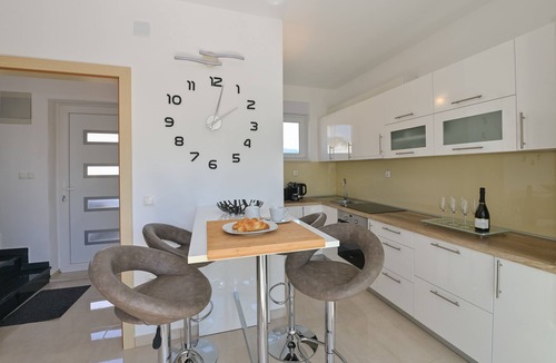 Novalja Apartment | Two-Bedroom Apartment with Private Pool