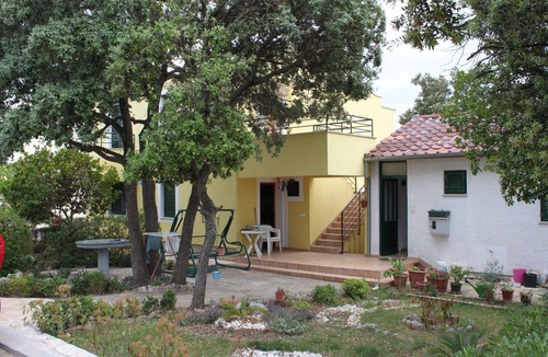 Petrcane Apartment | Two bedroom apartment with terrace Petrčane, Zadar (A-6334-c)