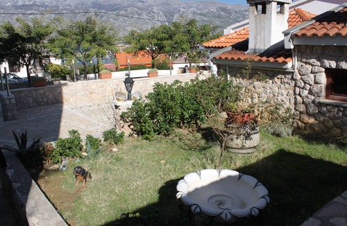 Vinjerac Apartment | Two bedroom apartment with terrace and sea view Vinjerac, Zadar (A-5811-b)