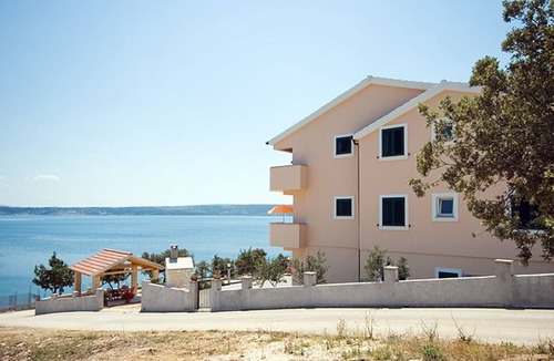 Posedarje Apartment | Two bedroom apartment with a swimming pool Posedarje, Novigrad (A-6162-b)