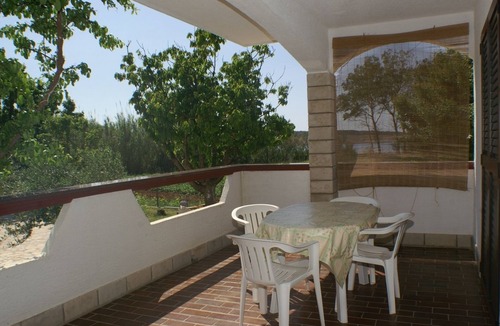 Povljana Apartment | Two bedroom apartment with terrace and sea view Povljana, Pag (A-230-a)