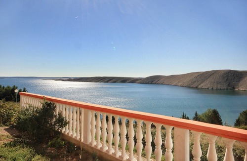 Vlasici Apartment | Two bedroom apartment with terrace and sea view Vlašići, Pag (A-9324-a)