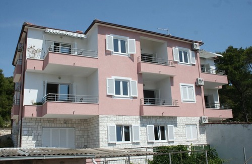 Primosten Burnji Apartment | Two bedroom apartment with terrace and sea view Bilo, Primošten (A-3090-g)