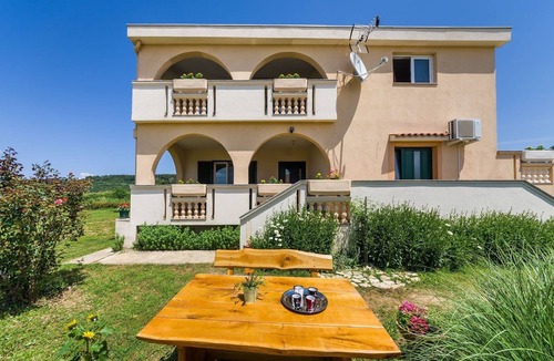 Ljubac Apartment | Two bedroom apartment with terrace Ljubač, Zadar (A-24394-b)