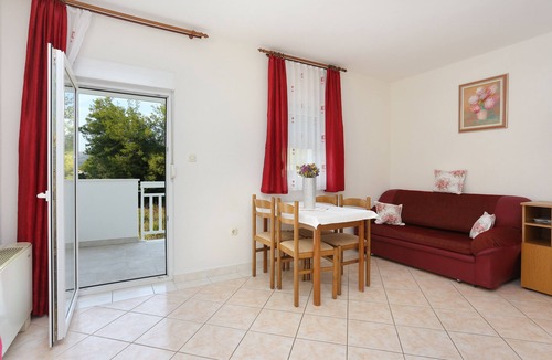 Rogoznica Apartment | Two bedroom apartment with terrace and sea view Rogoznica (A-4162-b)