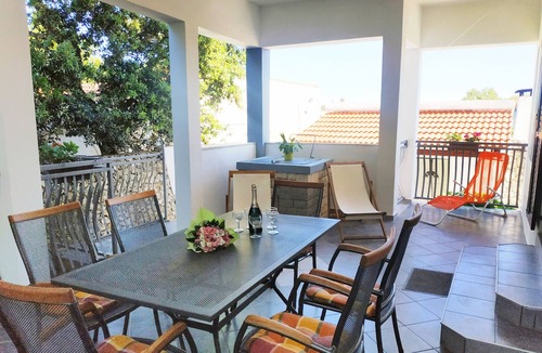Razanj Apartment | Two bedroom apartment with terrace Ražanj, Rogoznica (A-12133-a)
