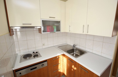 Mali Iz Apartment | Two bedroom apartment with terrace and sea view Mali Iž, Iž (A-16535-a)