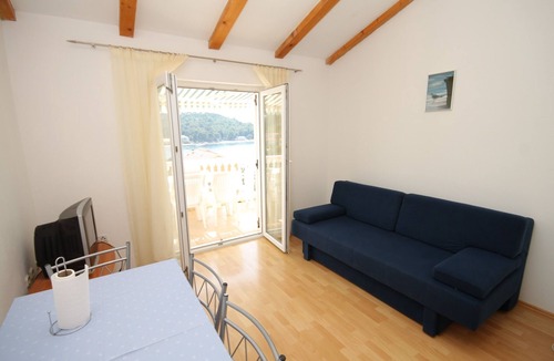 Soline Apartment | Two bedroom apartment with terrace and sea view Cove Soline, Dugi otok (A-448-h)