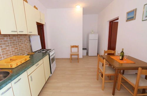 Kustici Apartment | Two bedroom apartment near beach Kustići (Pag) (A-4086-d)