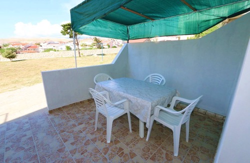 Kustici Apartment | Two bedroom apartment near beach Kustići (Pag) (A-4086-d)