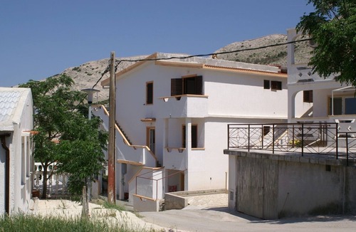 Metajna Apartment | Two bedroom apartment with terrace and sea view Metajna, Pag (A-525-e)
