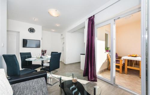 Maslenica Apartment | Two-Bedroom Apartment In Maslenica