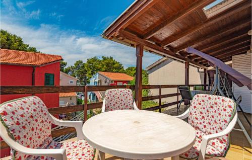 Jadrija Apartment | Two-Bedroom Apartment In Jadrija