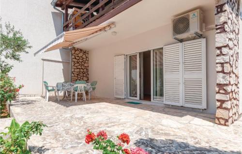 Jadrija Apartment | Two-Bedroom Apartment In Jadrija